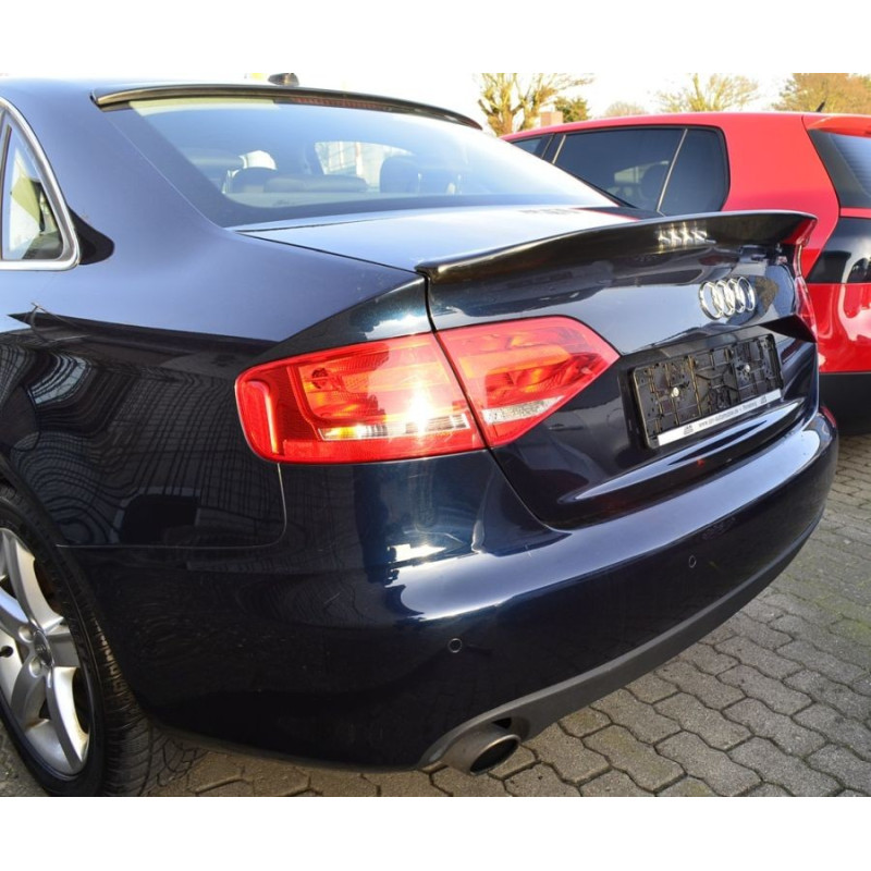 Audi A4 B8 Sedan (07-15) spoiler kufru, křídlo